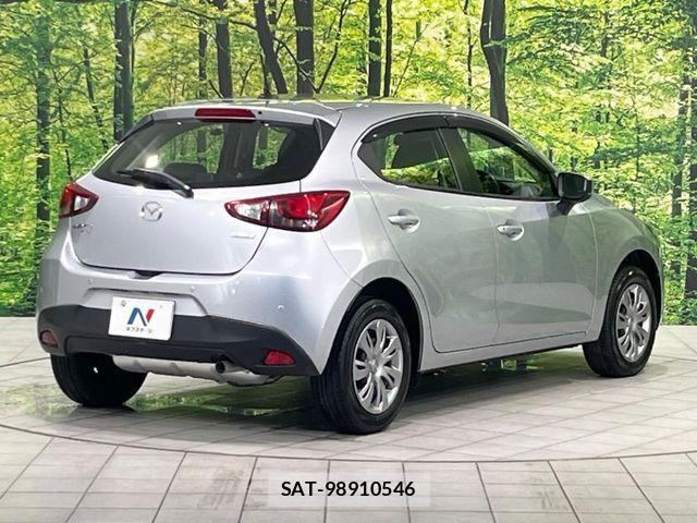 Mazda DEMIO 2018-11 8336668-17