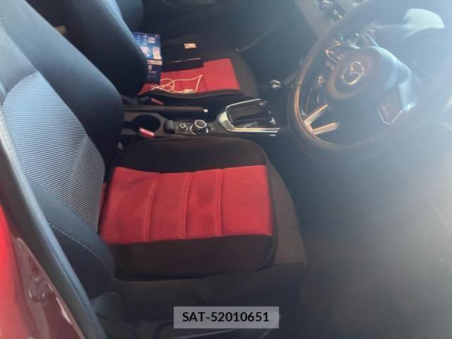 Mazda DEMIO 2017-10 8336672-12