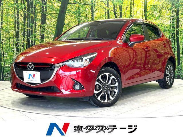 Mazda DEMIO 2015-04 8354892-0