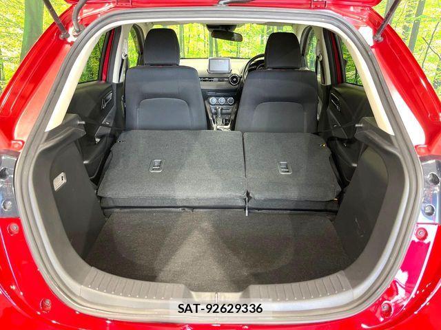 Mazda DEMIO 2015-04 8354892-10