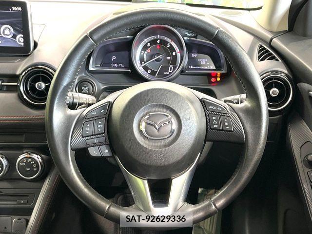 Mazda DEMIO 2015-04 8354892-11