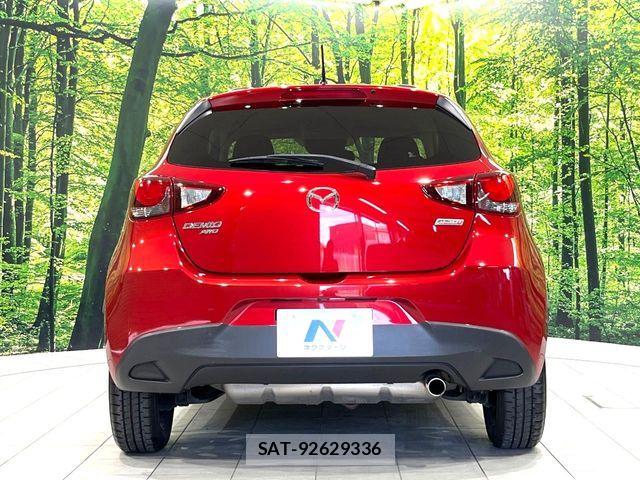 Mazda DEMIO 2015-04 8354892-15