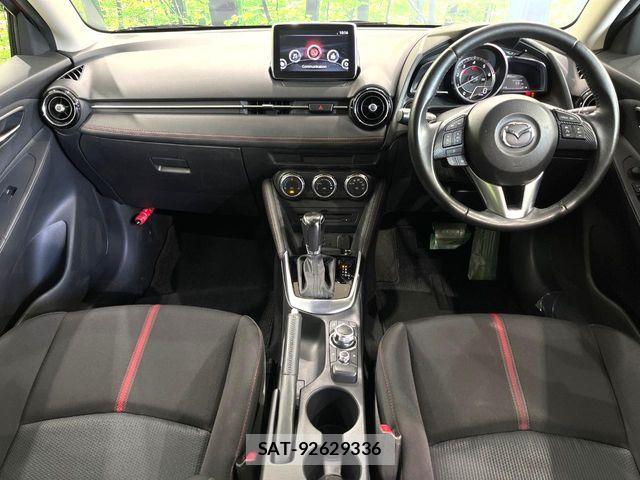 Mazda DEMIO 2015-04 8354892-1