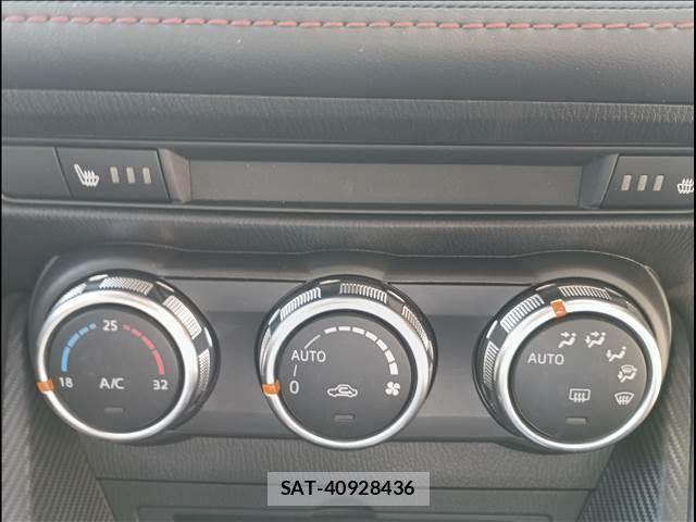 Mazda DEMIO 2016-09 8366851-11