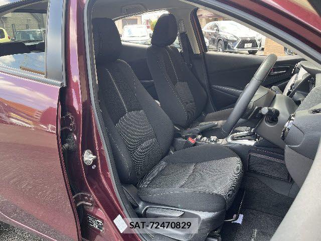 Mazda DEMIO 2017-06 8366852-3