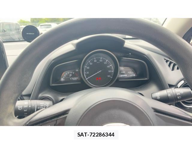 Mazda DEMIO 2018-08 8371831-10