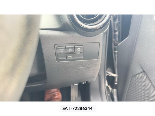 Mazda DEMIO 2018-08 8371831-18