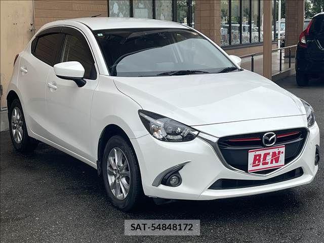 Mazda DEMIO 2015-07 8413441-2