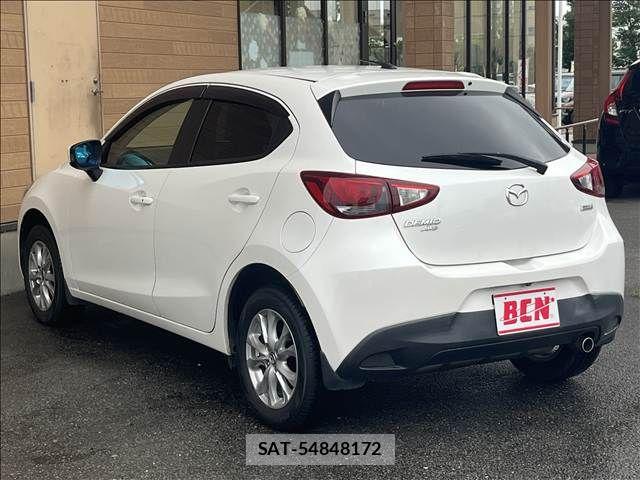 Mazda DEMIO 2015-07 8413441-5