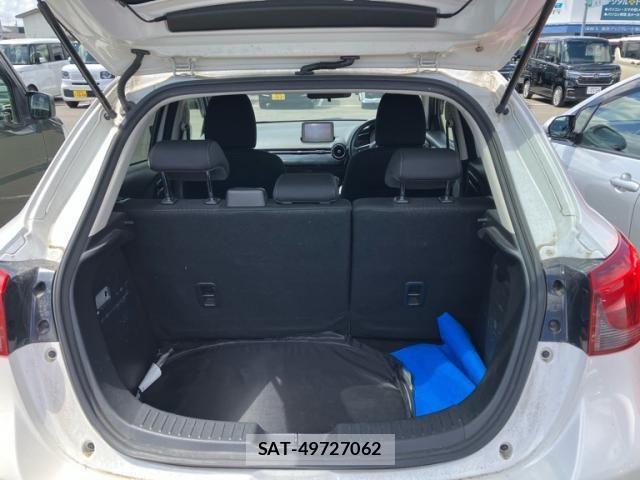 Mazda DEMIO 2017-09 8413444-10