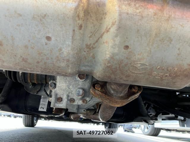 Mazda DEMIO 2017-09 8413444-11