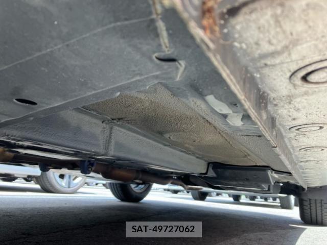 Mazda DEMIO 2017-09 8413444-14