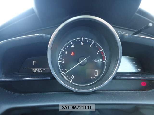 Mazda DEMIO 2018-03 8413442-16