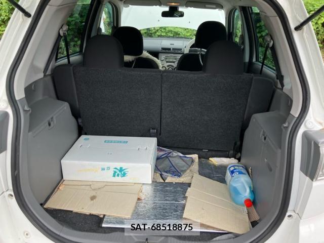 Mazda DEMIO 2007-03 8525649-19