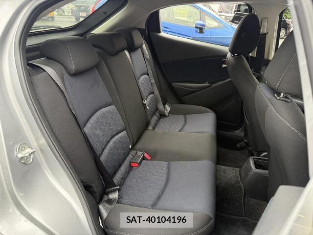 Mazda DEMIO 2015-03 8525648-12