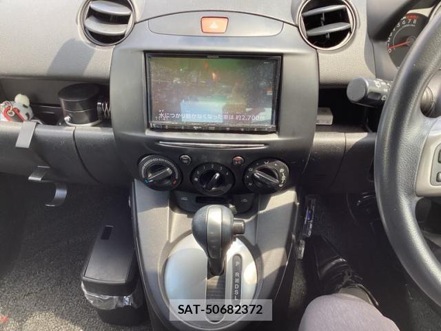 Mazda DEMIO 2013-10 8562553-20