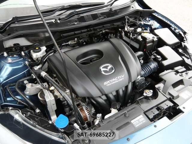 Mazda DEMIO 2017-09 8660077-23