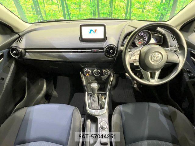 Mazda DEMIO 2016-09 8660076-1