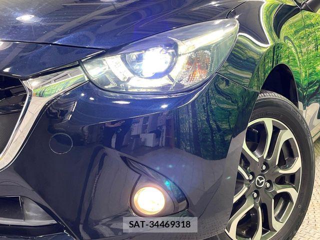 Mazda DEMIO 2015-12 8685899-12