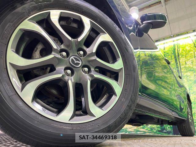 Mazda DEMIO 2015-12 8685899-13