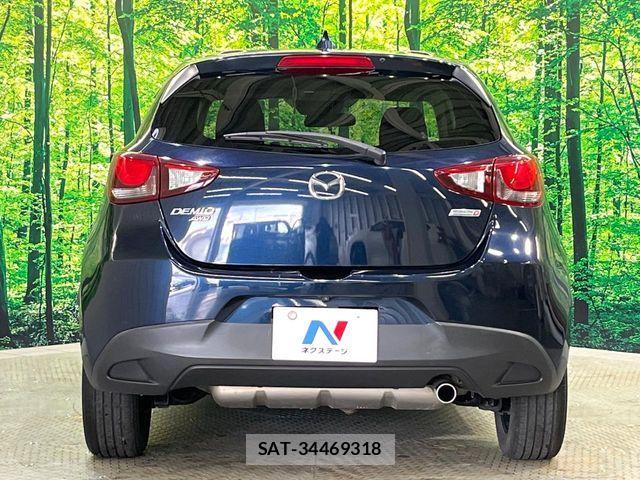 Mazda DEMIO 2015-12 8685899-15