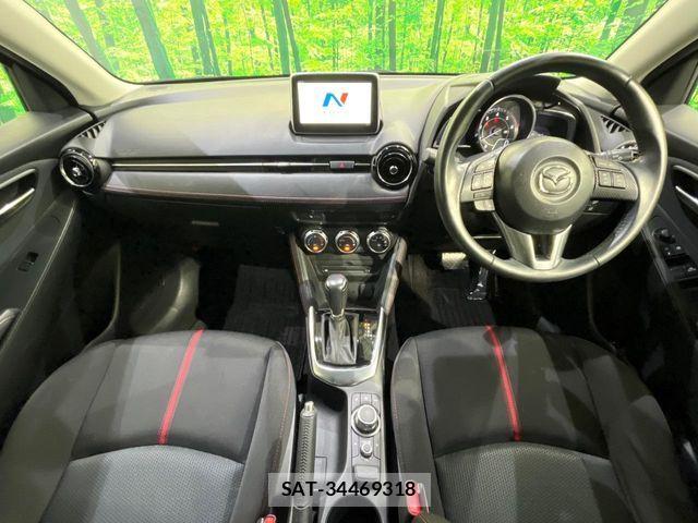 Mazda DEMIO 2015-12 8685899-1