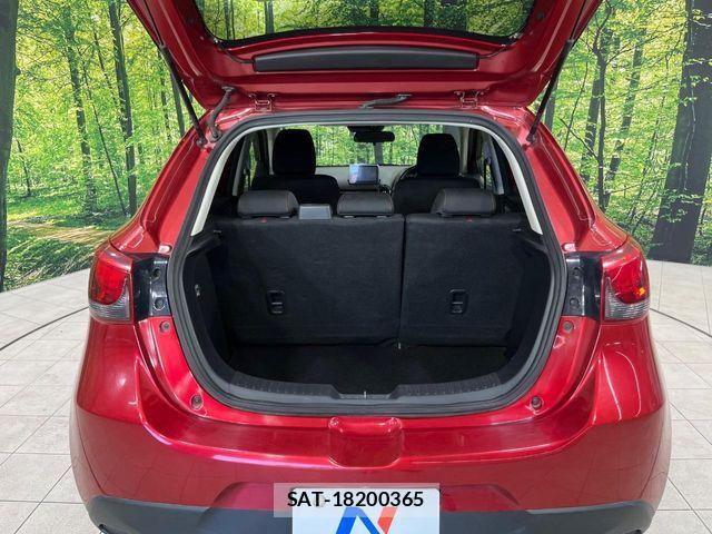 Mazda DEMIO 2016-01 8743647-9