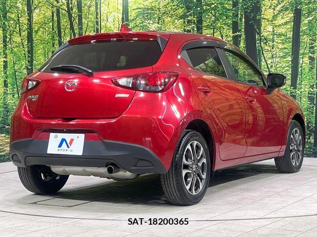 Mazda DEMIO 2016-01 8743647-16