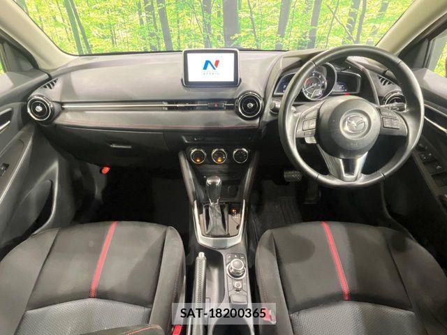Mazda DEMIO 2016-01 8743647-1