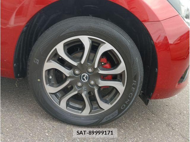 Mazda DEMIO 2015-02 8830128-7