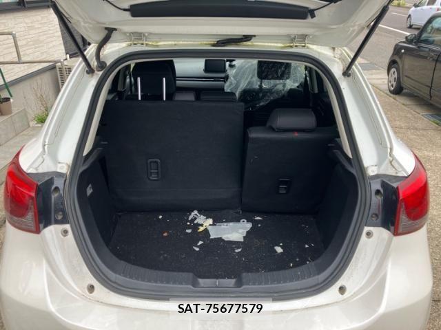 Mazda DEMIO 2016-03 8830130-13