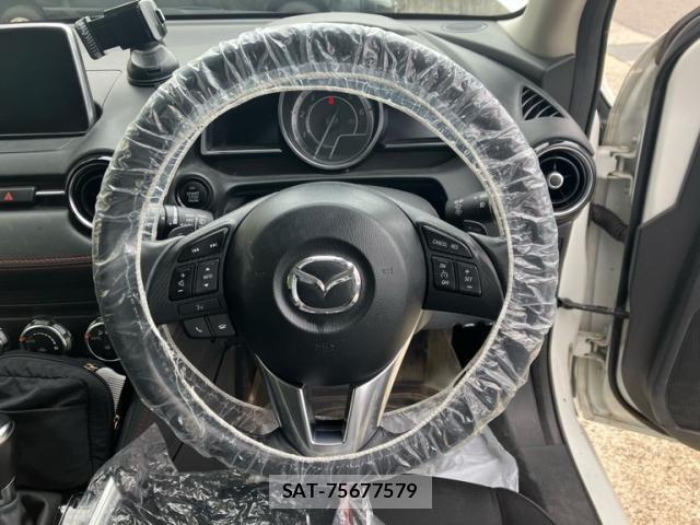 Mazda DEMIO 2016-03 8830130-17