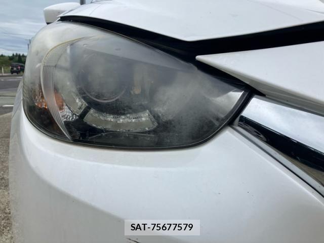 Mazda DEMIO 2016-03 8830130-4