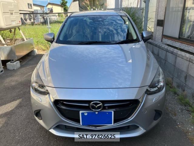 Mazda DEMIO 2019-06 8849700-0