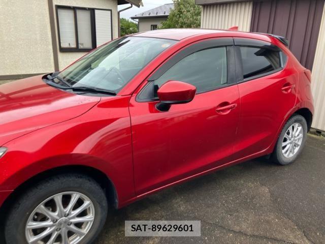 Mazda DEMIO 2016-03 8880637-9