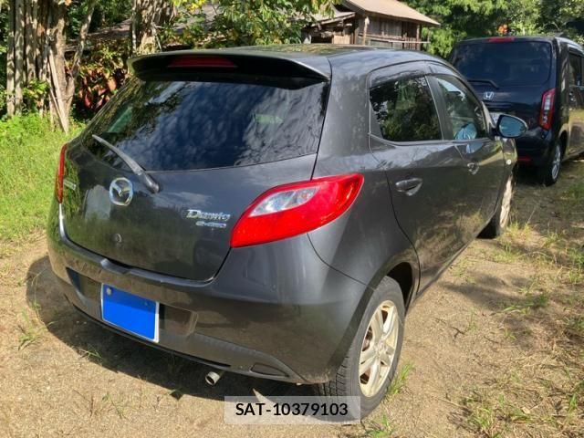 Mazda DEMIO 2014-03 8880640-3