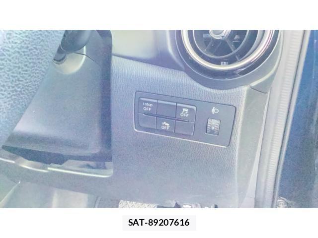 Mazda DEMIO 2017-06 8880638-13