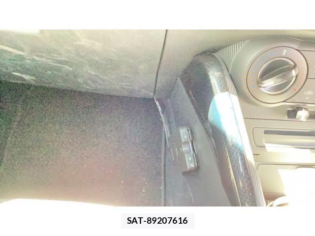 Mazda DEMIO 2017-06 8880638-14