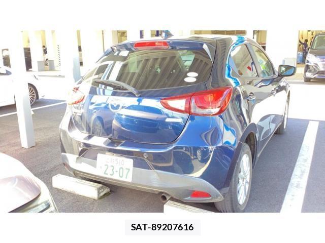 Mazda DEMIO 2017-06 8880638-1