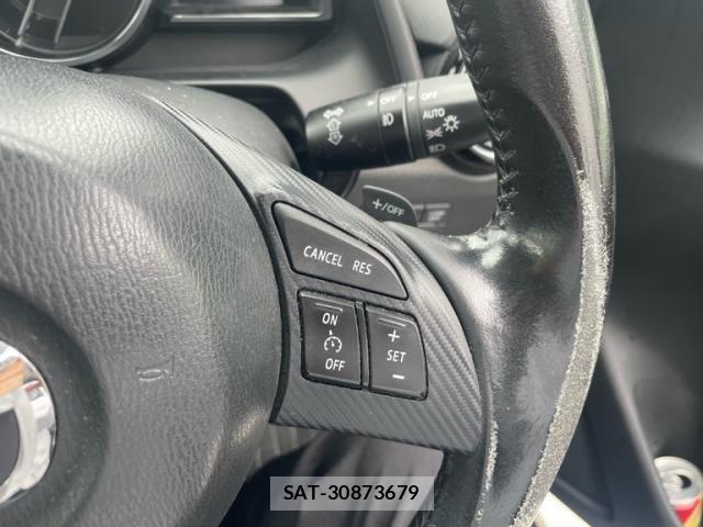 Mazda DEMIO 2015-10 8880639-10