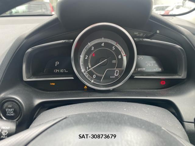 Mazda DEMIO 2015-10 8880639-14