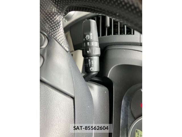 Mazda PREMACY 2006-06 6995387-20