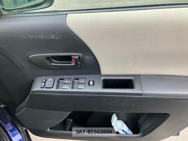 Mazda PREMACY 2006-06 6995387-8