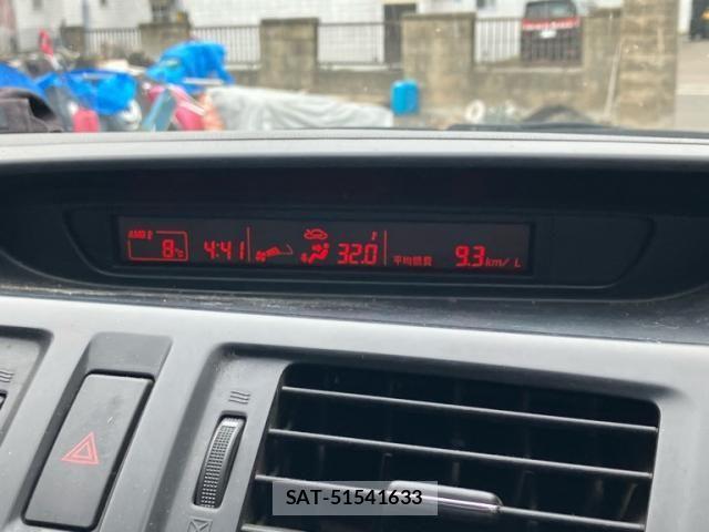 Mazda PREMACY 2011-08 7221349-11
