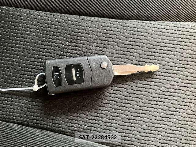 Mazda PREMACY 2015-08 7877565-9