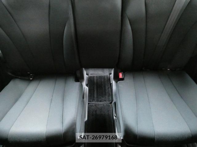 Mazda PREMACY 2015-11 8245815-27
