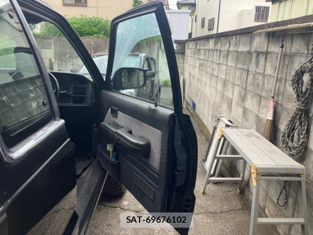 Mazda PROCEED 1996-10 8413445-11