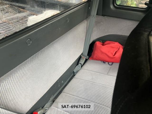 Mazda PROCEED 1996-10 8413445-17
