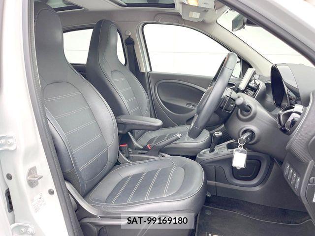 Mcc SMART 2019-06 6499867-8