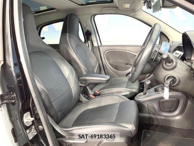 Mcc SMART 2019-01 6919716-9